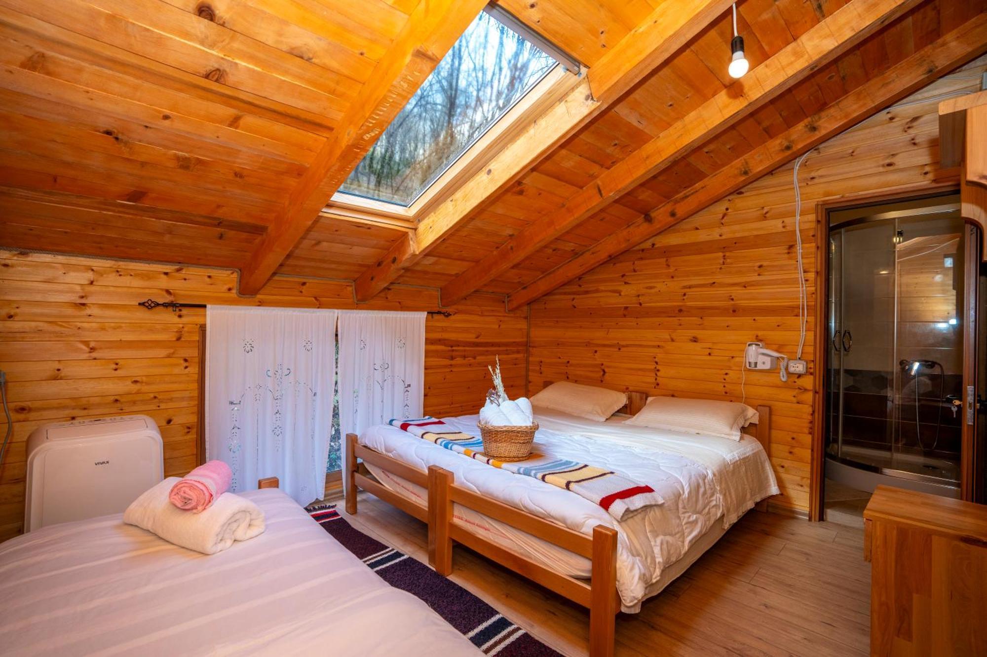 Bee Eco Guest House Moll' e Shoshit Ngoại thất bức ảnh