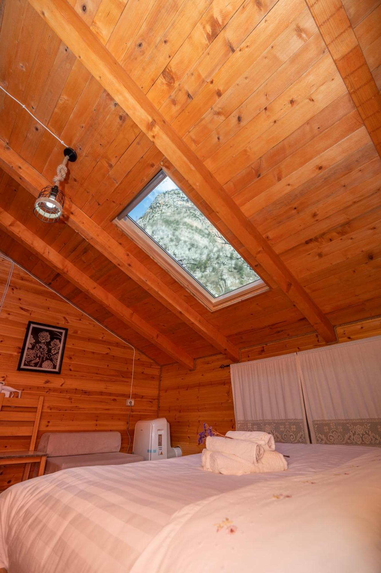 Bee Eco Guest House Moll' e Shoshit Ngoại thất bức ảnh
